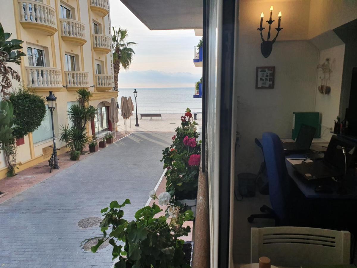 Apartamento Con Oficina Y Vistas Al Mar Sitges Bagian luar foto