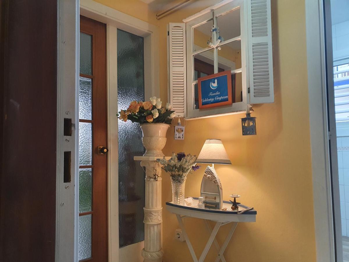 Apartamento Con Oficina Y Vistas Al Mar Sitges Bagian luar foto