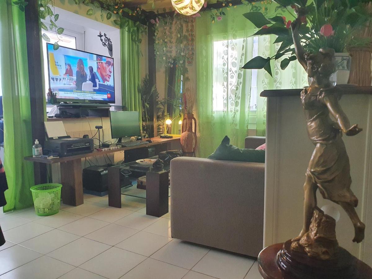 Apartamento Con Oficina Y Vistas Al Mar Sitges Bagian luar foto