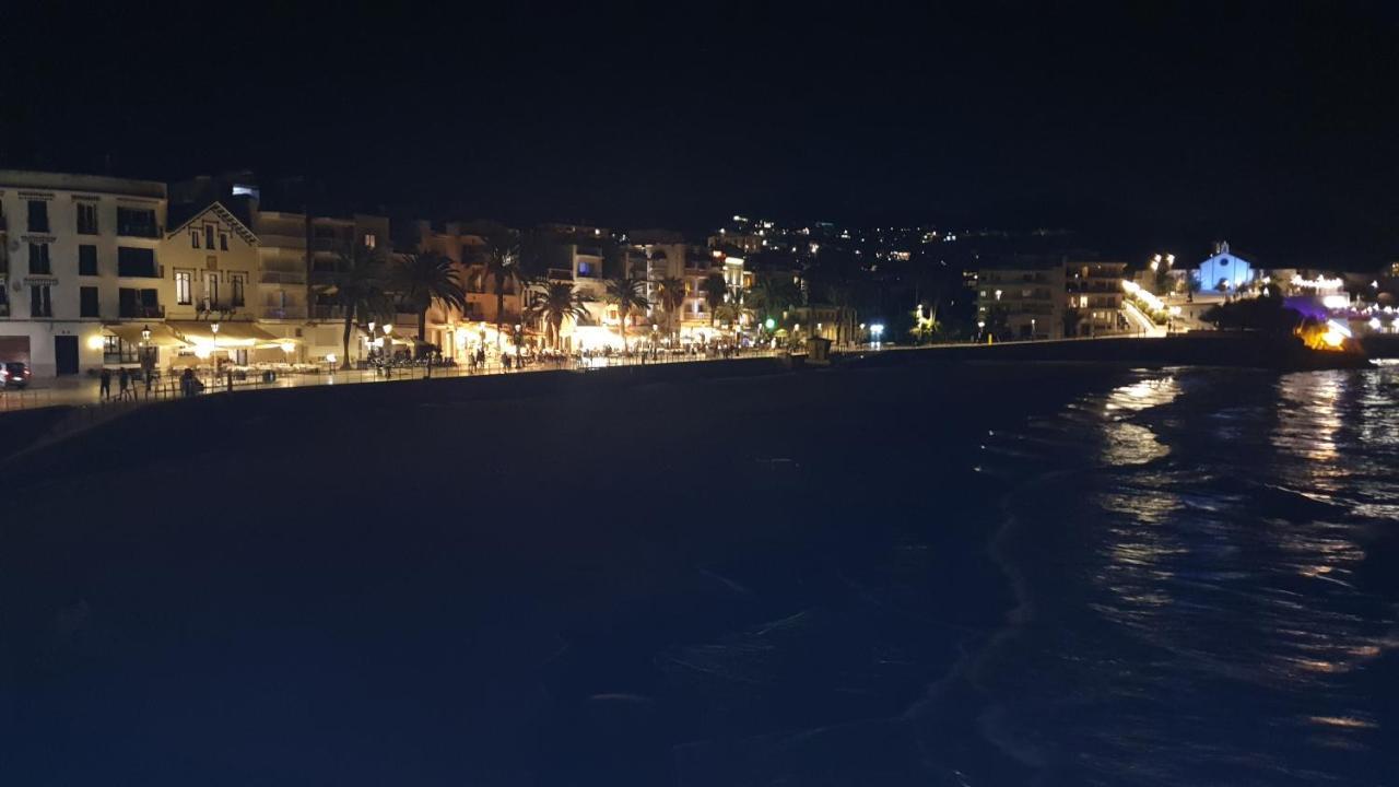 Apartamento Con Oficina Y Vistas Al Mar Sitges Bagian luar foto
